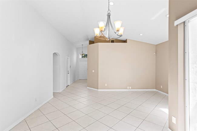 Building Photo - 15250 SW 49th Ct