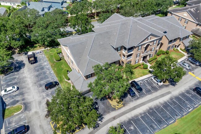 Building Photo - 14304 Fredricksburg Dr