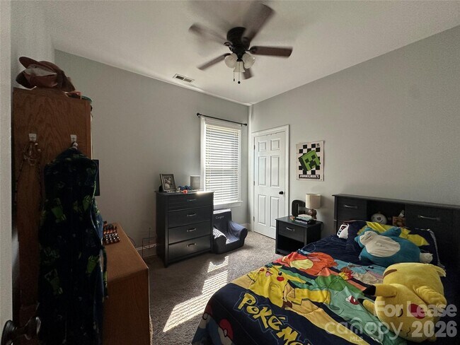 Building Photo - 819 Stargard Ct