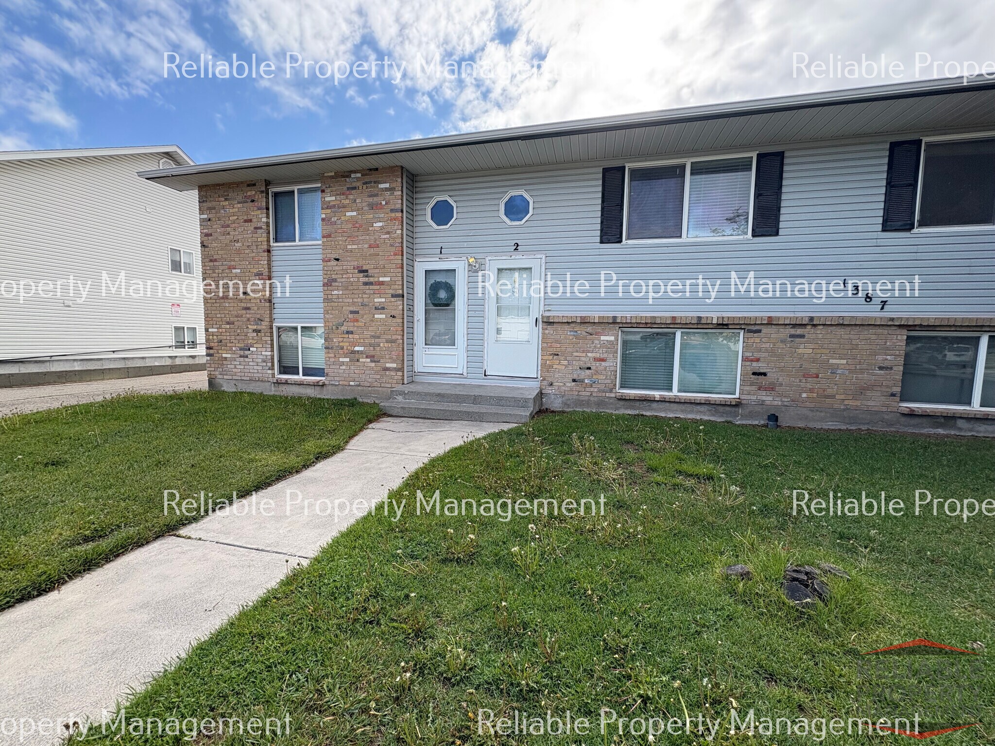 Building Photo - 1387 Elizabeth Cir
