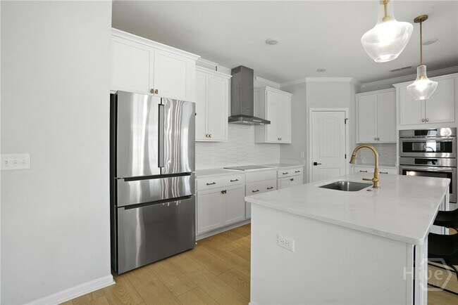 Building Photo - 25 Ashmont St
