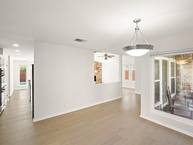 Building Photo - 4713 Trail Crest Cir