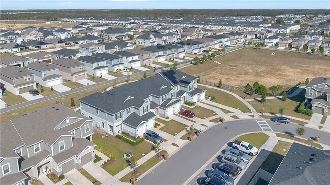 Building Photo - 625 Stoney Pointe Cir