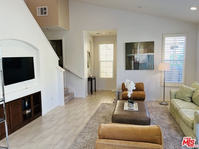Building Photo - 80043 Silver Sage Ln