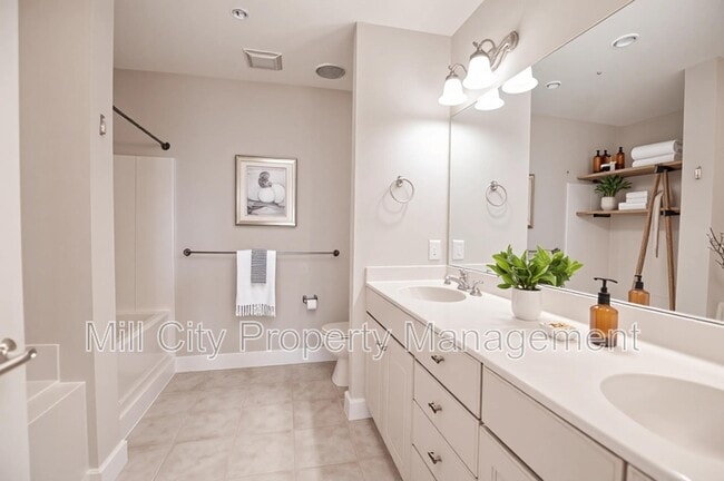 Building Photo - 5 Sally Sweets Way