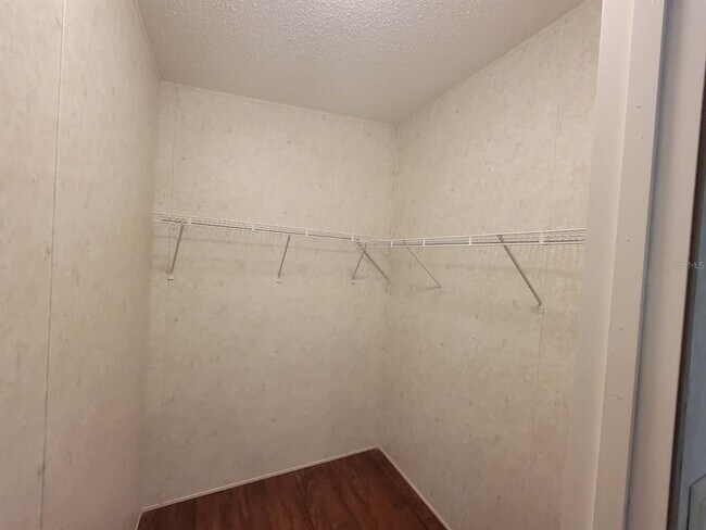 Building Photo - 4541 Deer Run Rd