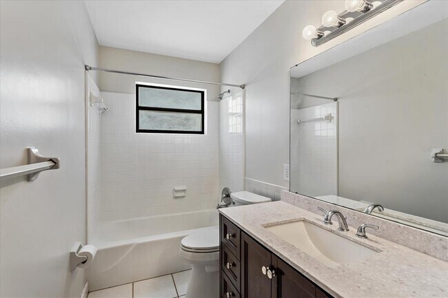 Building Photo - 6513 Stockbridge Ave