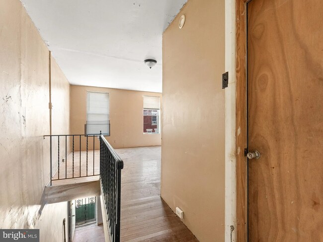 Building Photo - 1351 S 31st St