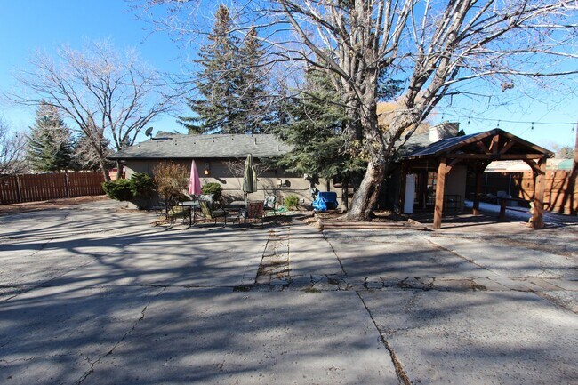 Building Photo - Furnished home in Lower Greenlaw