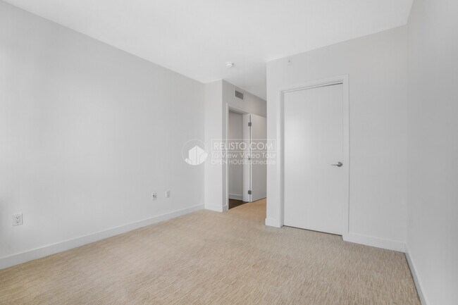 Building Photo - 1300 22nd St