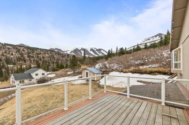 Building Photo - 16131 Black Bear Dr