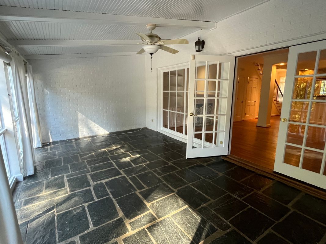 Building Photo - 3512 Paces Pl NW