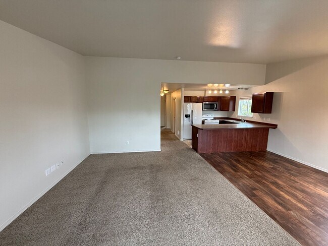 Building Photo - 2236 Galatea Dr
