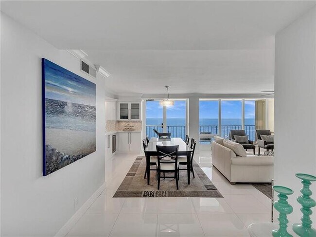 Building Photo - 4280 Galt Ocean Dr