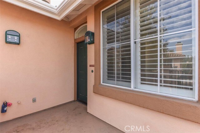 Building Photo - 3400 Ladrillo Aisle
