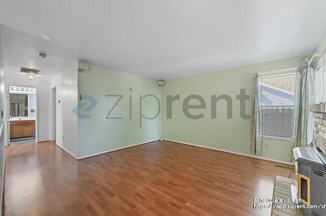 Building Photo - 14 Cider Mill Ct
