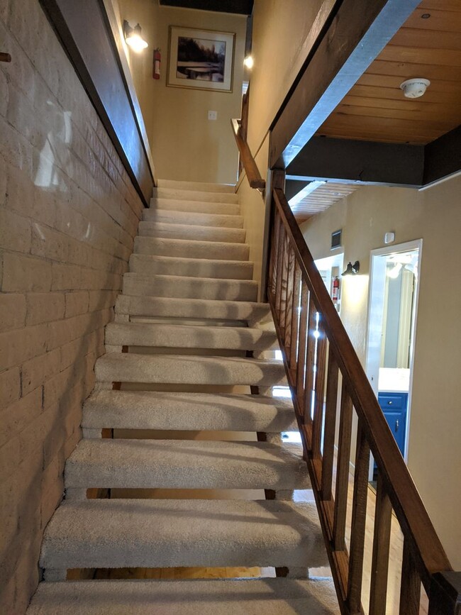 Building Photo - BOAT DOCK!  UNFURNISHED Tahoe Keys condo --   12 month lease