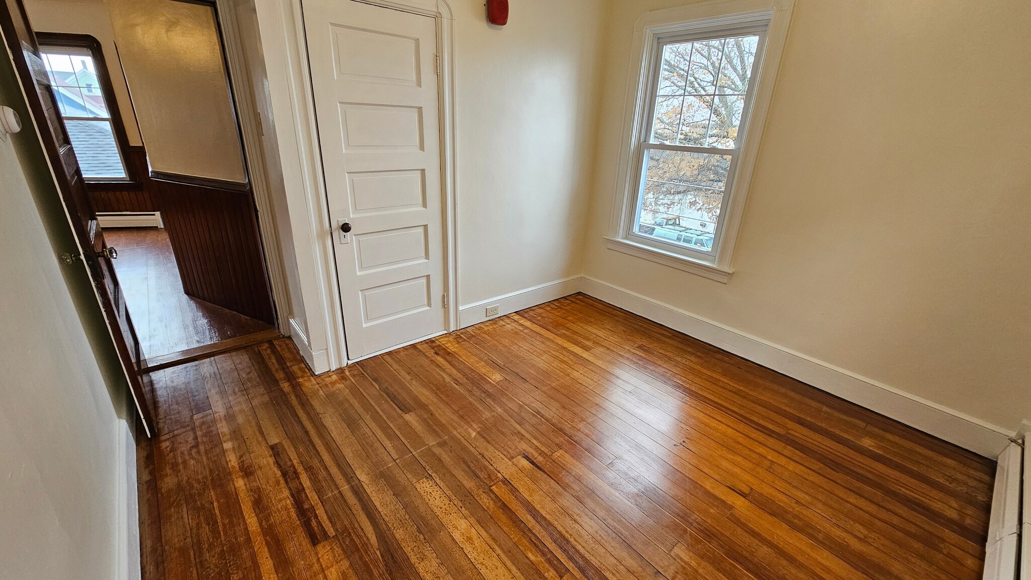 Building Photo - 508 Pawtucket Ave