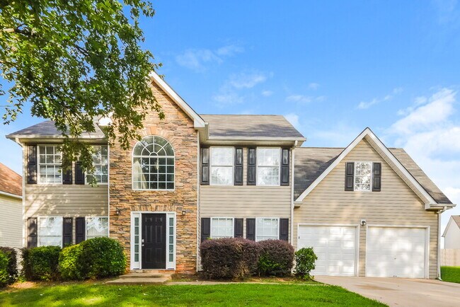 Building Photo - 95 Hazelhurst Dr