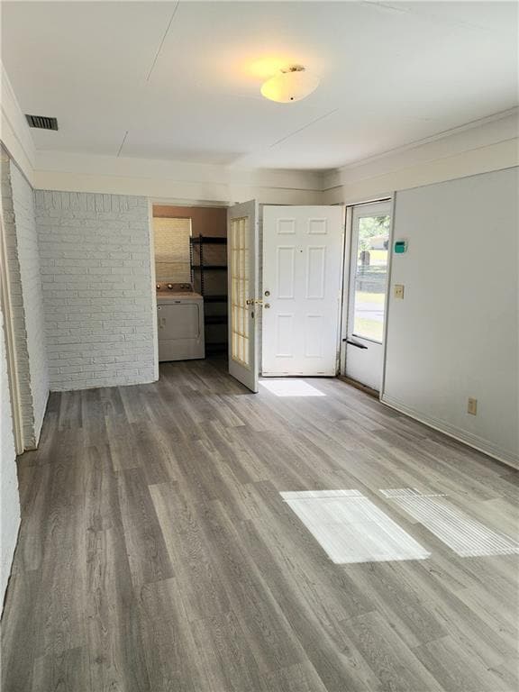 Building Photo - 3381 Woodard Dr