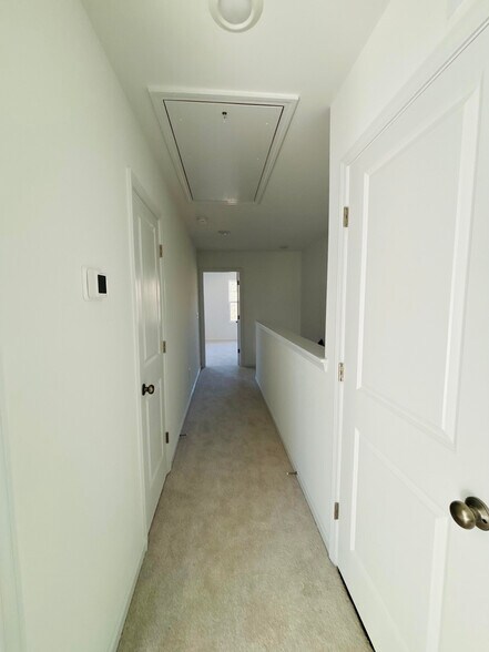 Building Photo - 3308 Gypsum Dr