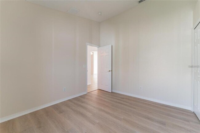 Building Photo - 8104 Santee Dr