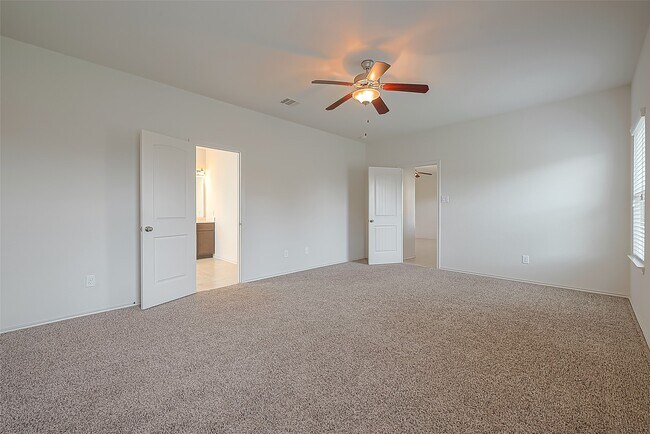 Building Photo - 4014 Teramo Ln