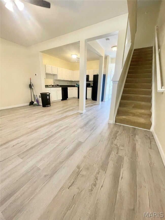 Building Photo - 4057 Gentry Ln