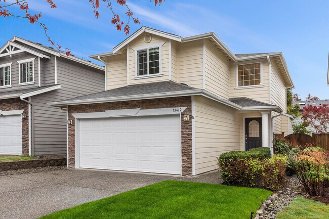 Building Photo - 13419 31st Dr SE