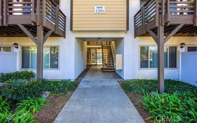 Building Photo - 1200 W Lambert Rd