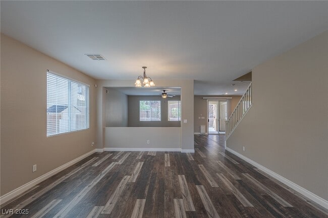 Building Photo - 145 Staplehurst Ave