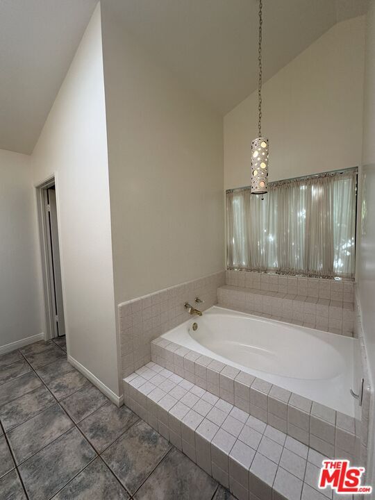 Building Photo - 4039 Lamarr Ave