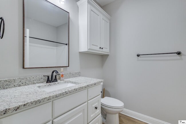 Building Photo - 134 Clearwater Cir