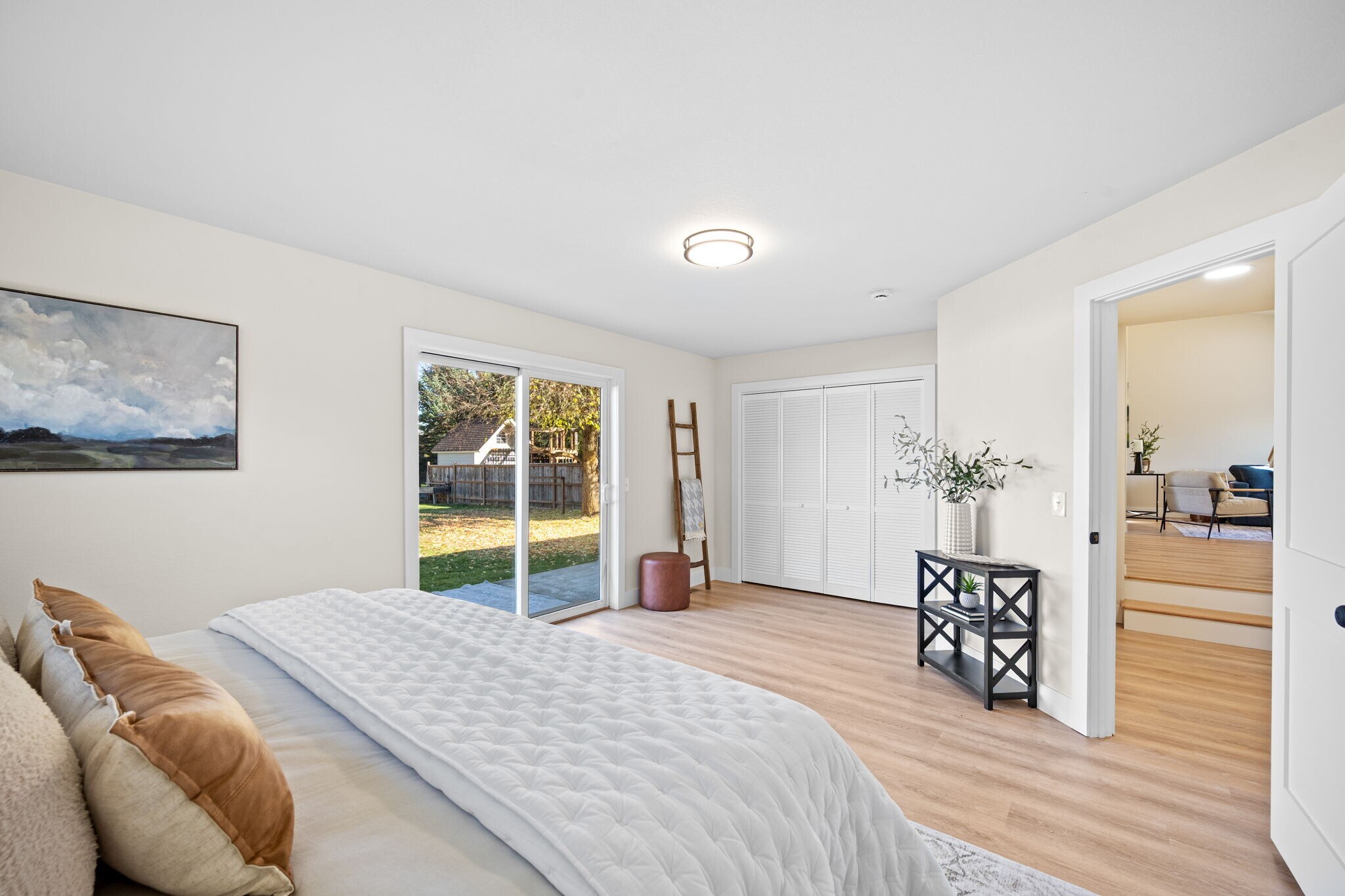 Building Photo - 1721 Northshore Dr