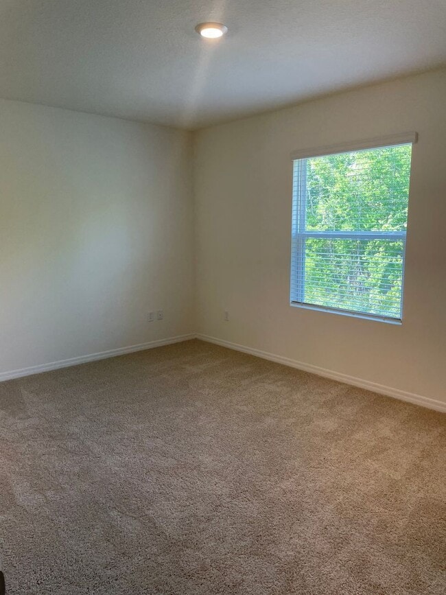 Building Photo - 1249 Yellow Finch Dr