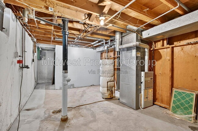 Building Photo - 59 Fenwick Dr