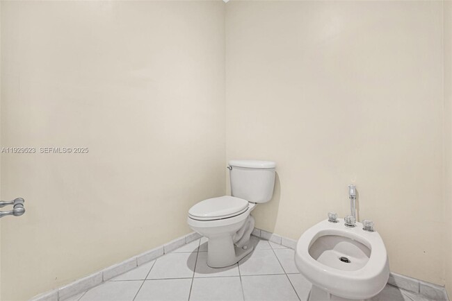 Building Photo - 2784 SW 129th Terrace