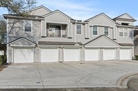 Building Photo - 7043 Deer Lodge Cir