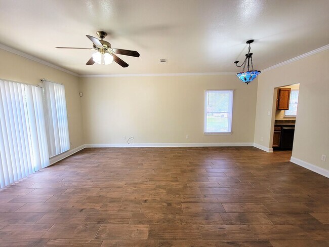 Building Photo - 3 bedroom town home for rent starting June 8, 2026, renting for $1800, includes privacy fenced ya...