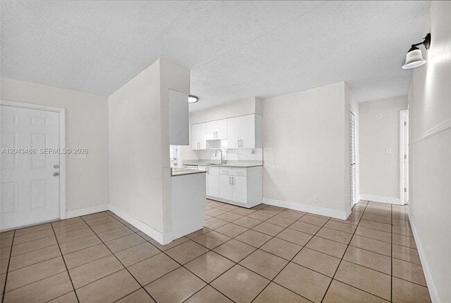 Building Photo - 861 SW 74th Terrace
