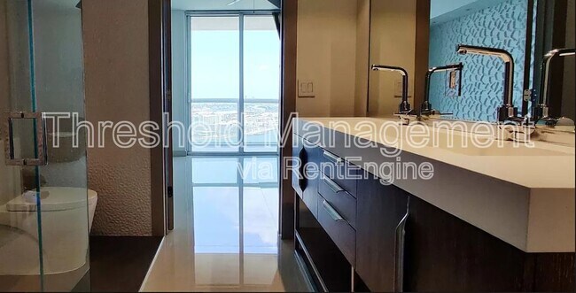 Building Photo - 50 Biscayne Blvd