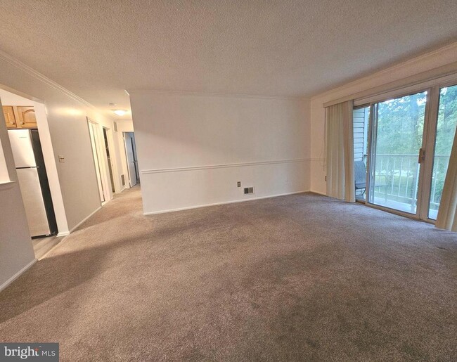 Building Photo - 48 Juniper Way