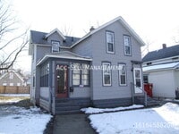 Building Photo - 32 Colfax St NE