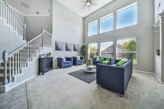 Building Photo - 16015 Portmanshire Ln