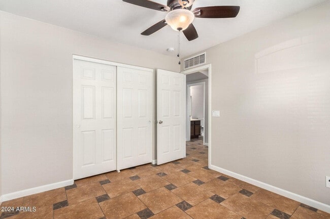 Building Photo - 23690 W Bowker St