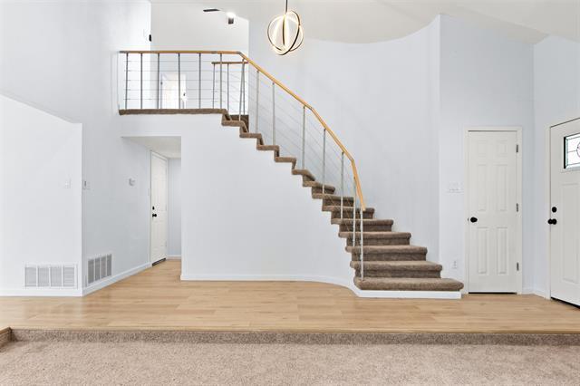 Building Photo - 2925 Brookcrest Dr