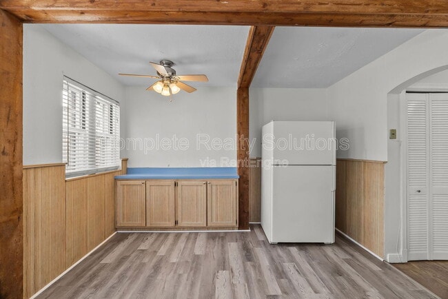 Building Photo - 8026 Wynwood Dr