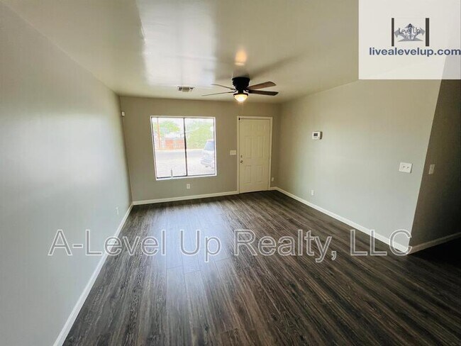 Building Photo - 219 W Pennsylvania Dr