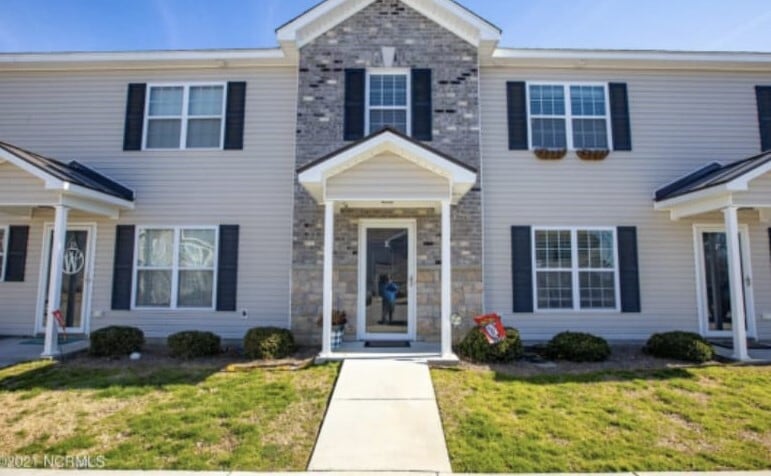 Building Photo - 124 Chandler Dr