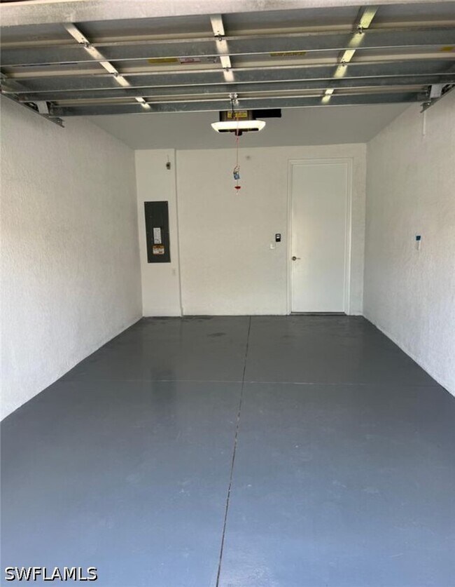 Building Photo - 15257 Zeno Wy